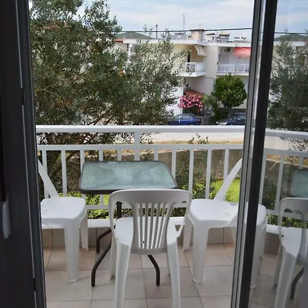 Gefyraki House Апартаменты